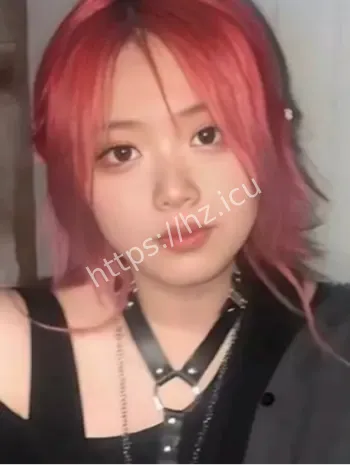 抖音情侣网红冰冻大狗